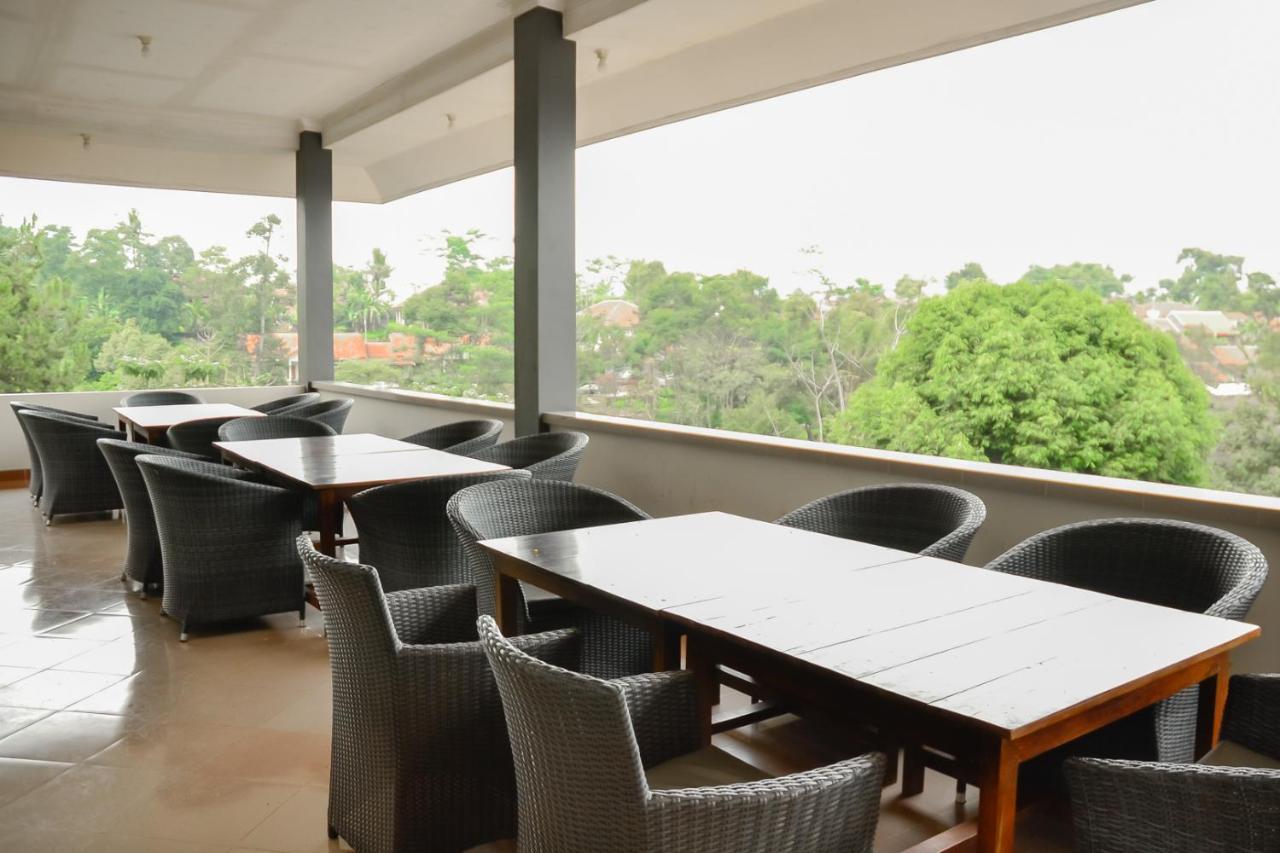 Bumi Ciboled Mitra Reddoorz Near Gerbang Tol Pamulihan Jatinangor Exteriér fotografie